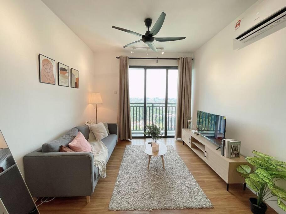 Tc Pj Cozy Peaceful House 1-10pax 3 Min To One U *